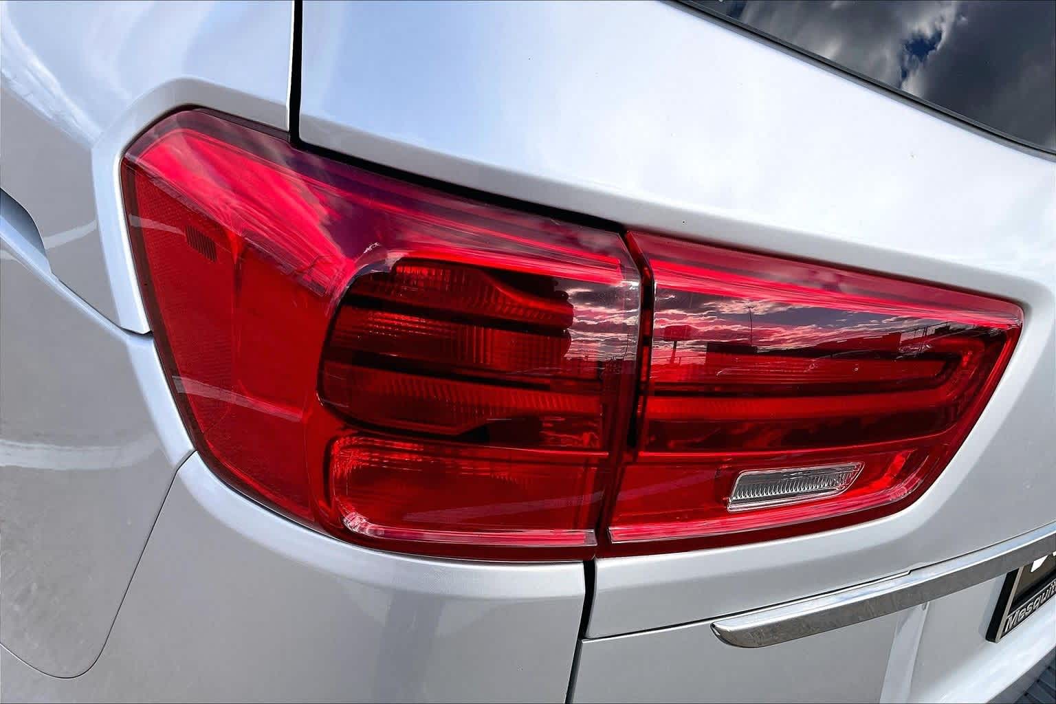 Thumbnail: 2019 Kia Sedona - 31