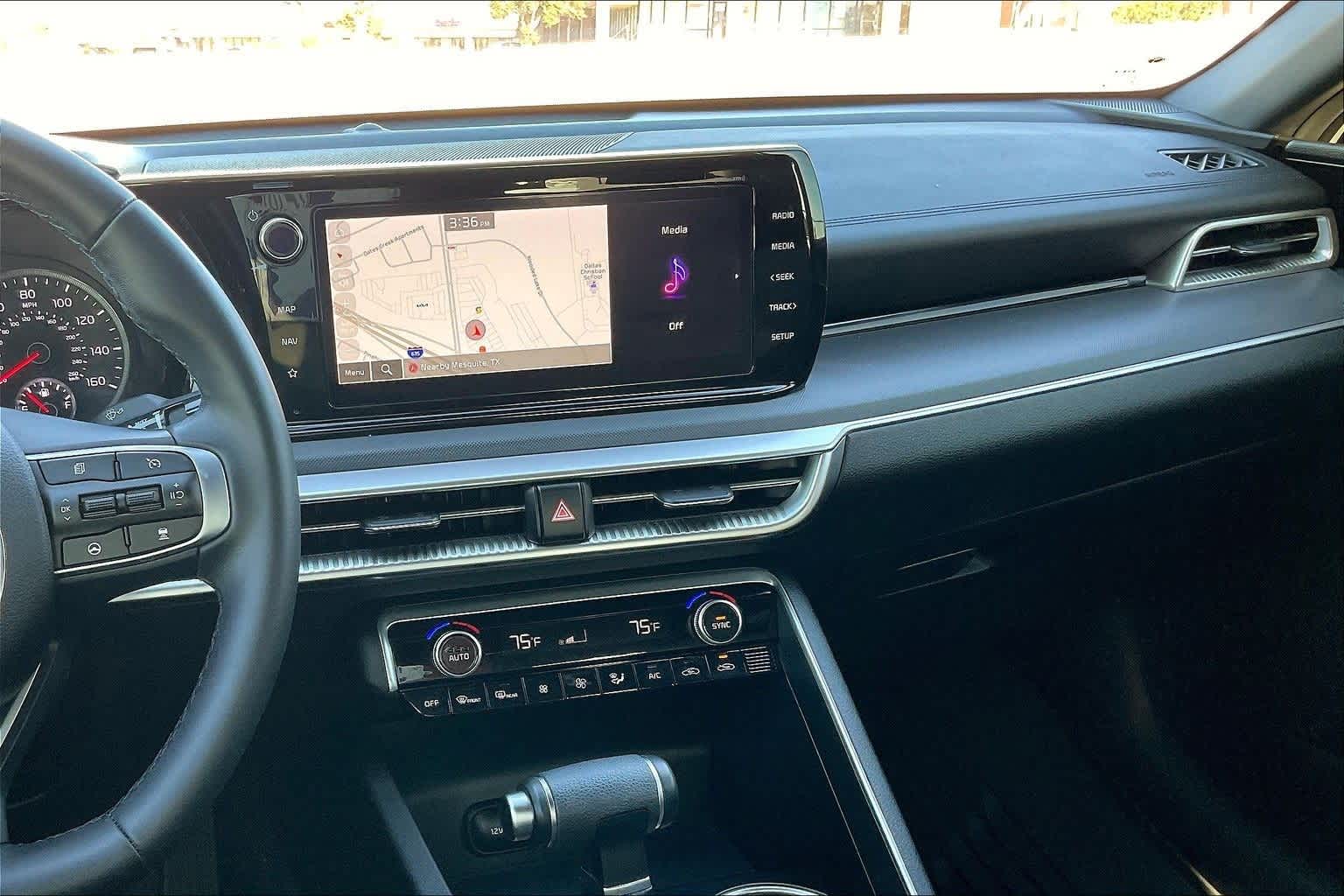 Thumbnail: 2024 Kia K5 - 15