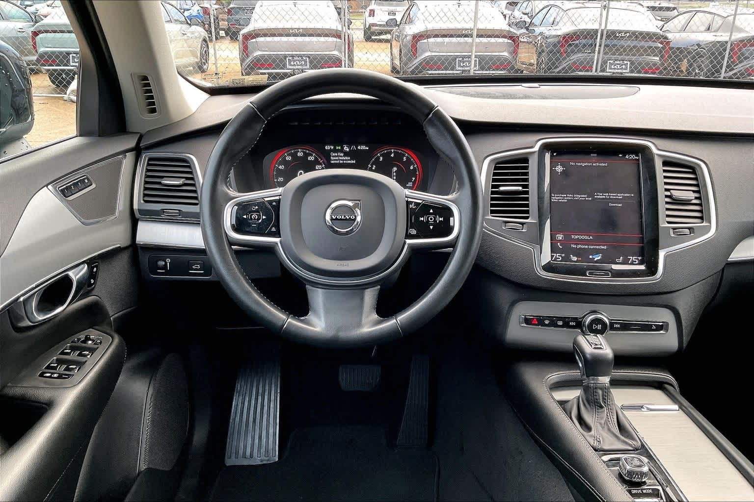 Thumbnail: 2021 Volvo XC90 - 14