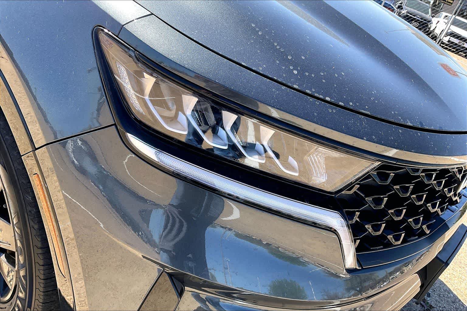 Thumbnail: 2023 Kia Sorento - 30