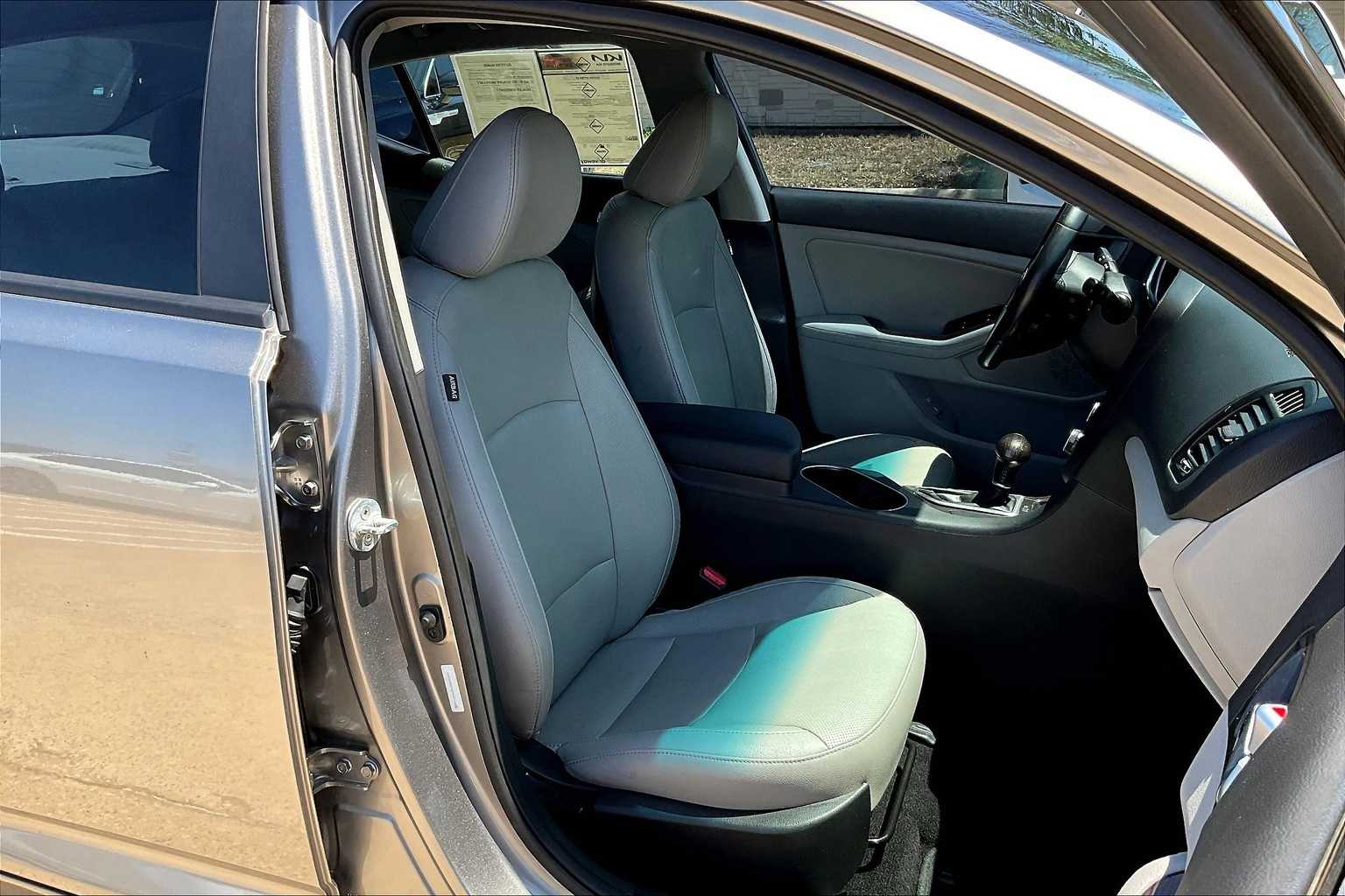 Thumbnail: 2015 Kia Optima - 13