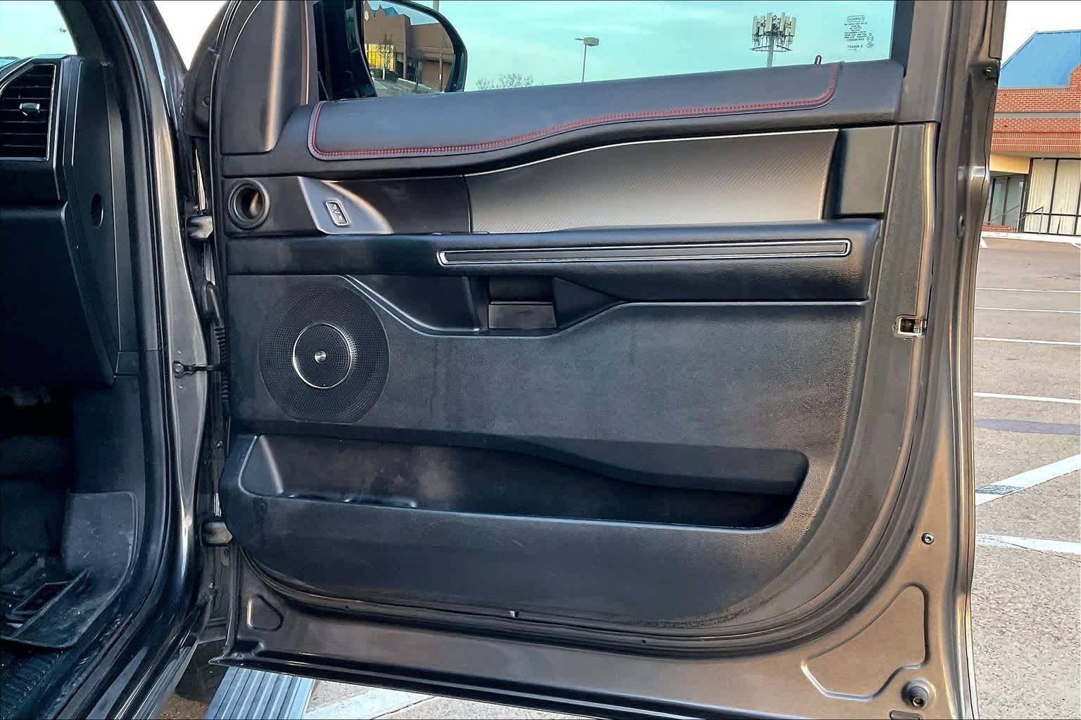 Thumbnail: 2019 Ford Expedition MAX - 28