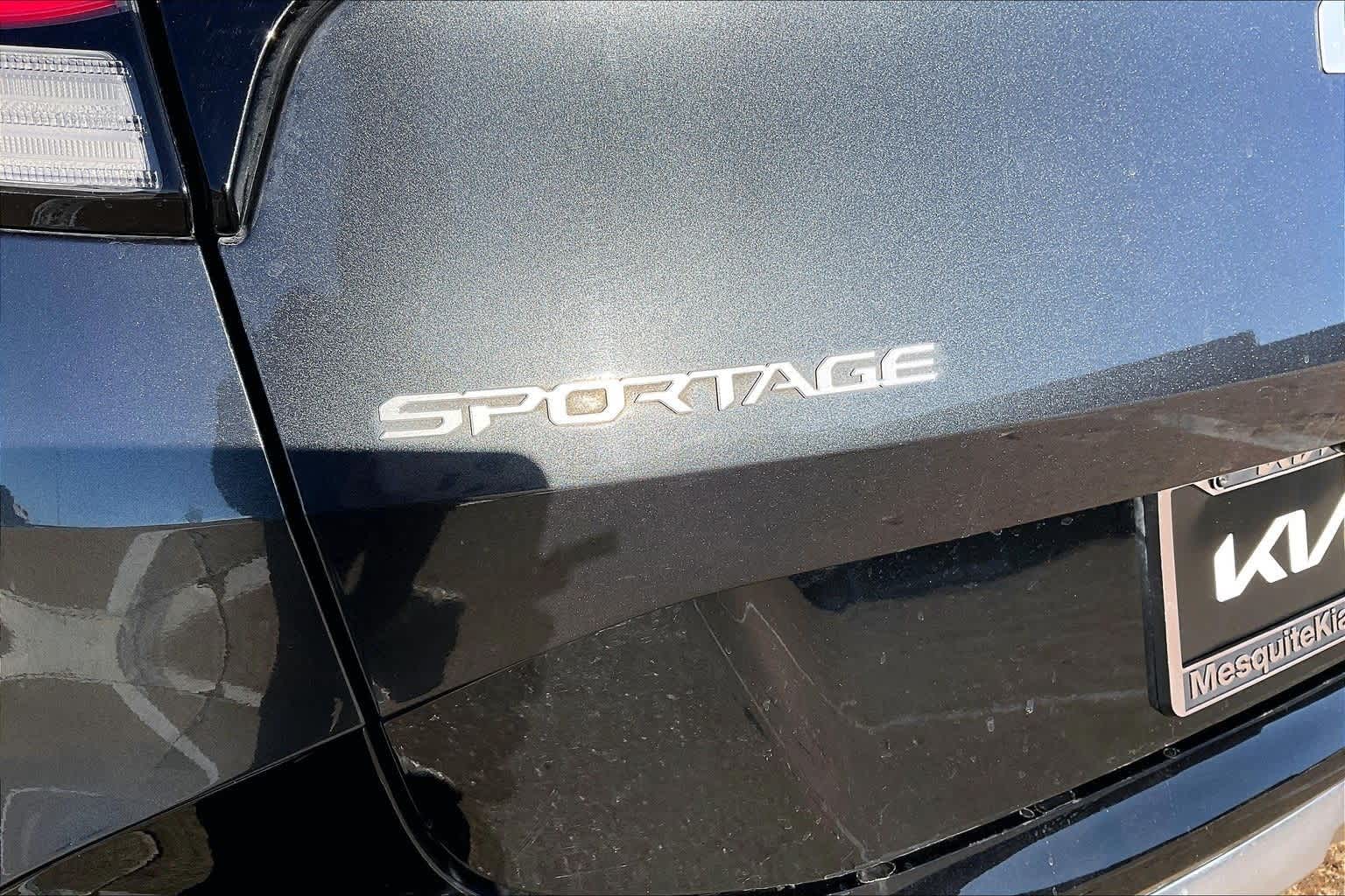 Thumbnail: 2023 Kia Sportage - 7