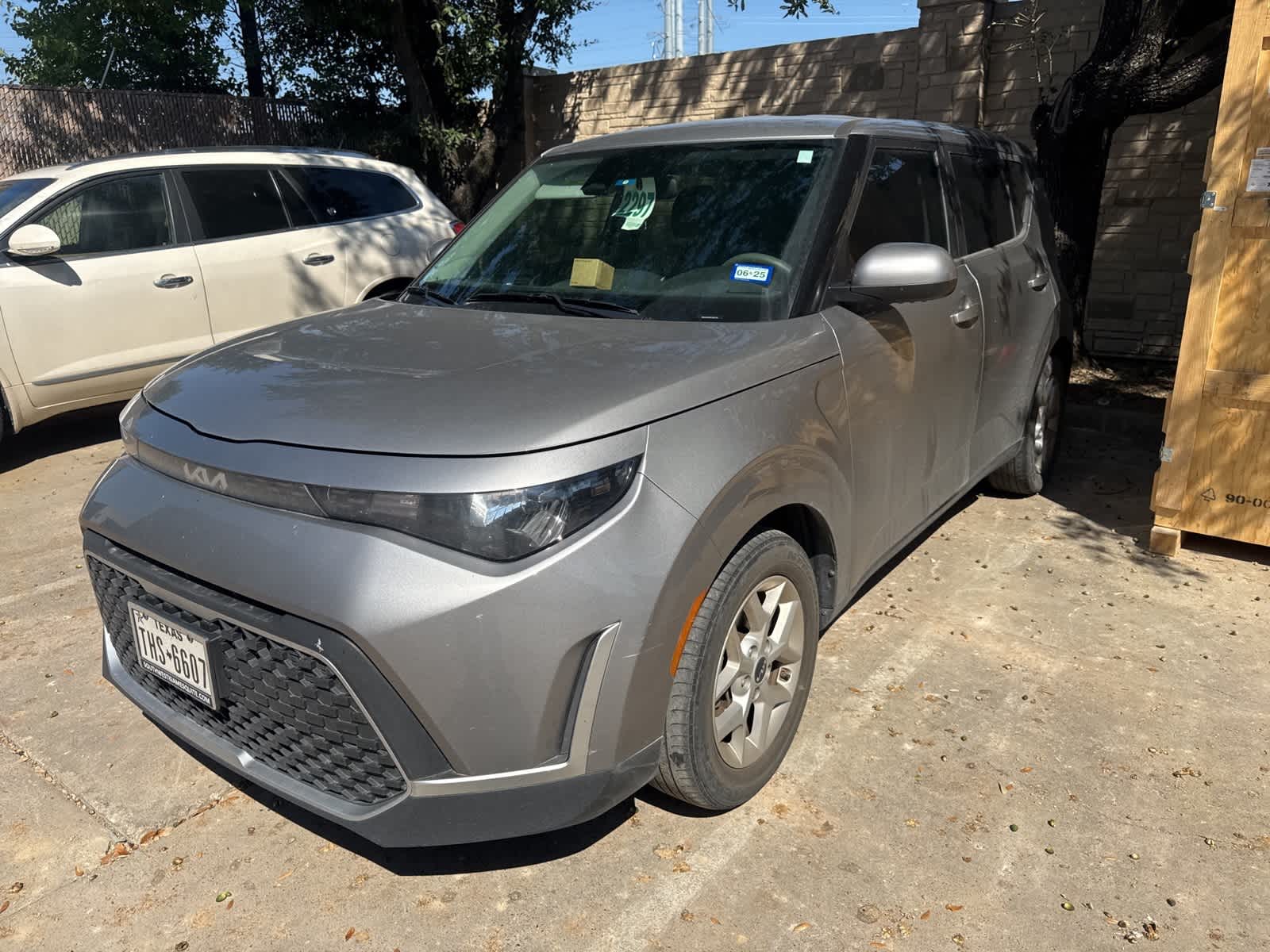 Thumbnail: 2023 Kia Soul - 3