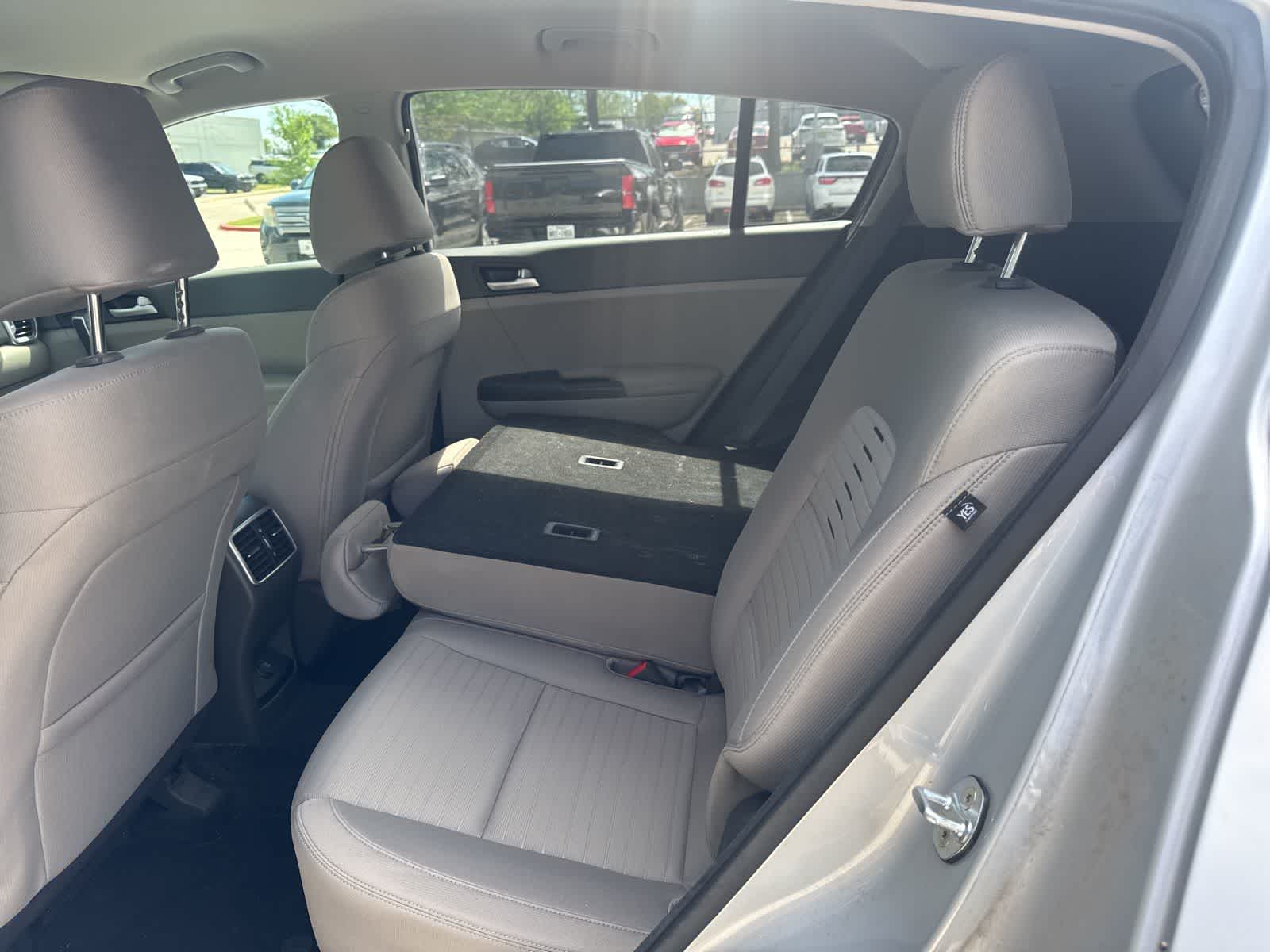 Thumbnail: 2017 Kia Sportage - 9