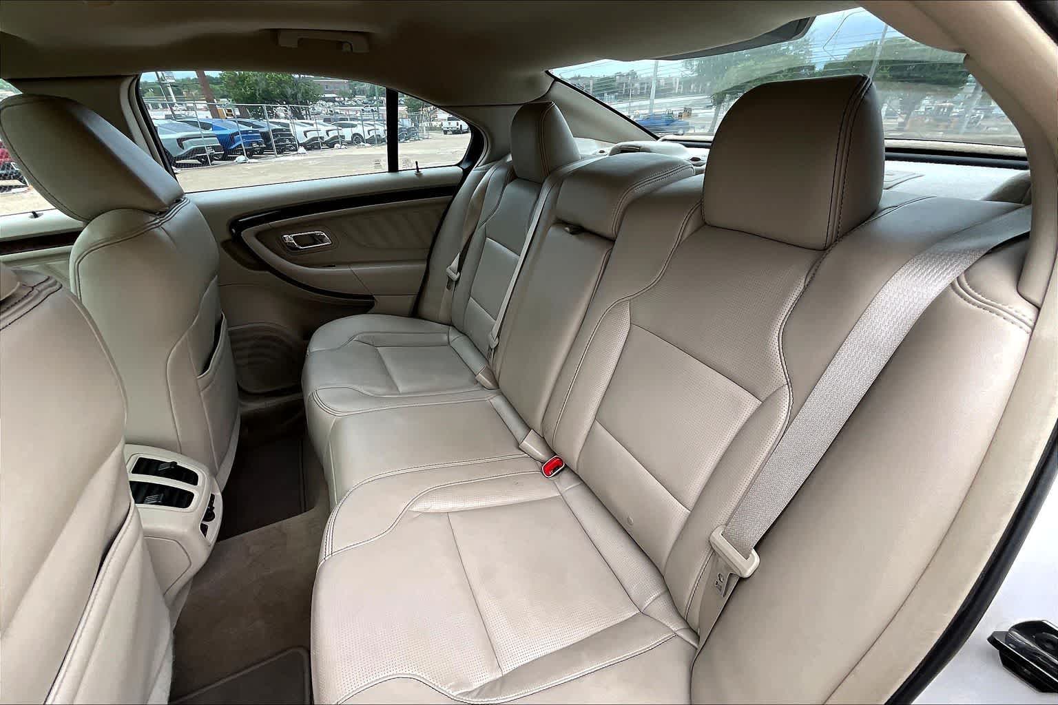 Thumbnail: 2012 Ford Taurus - 29