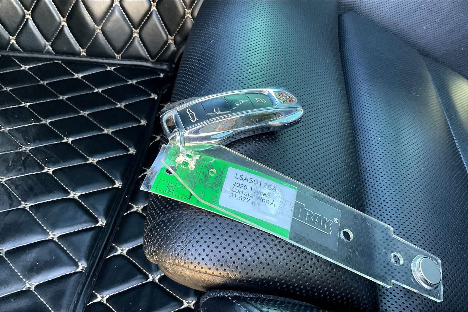 Thumbnail: 2020 Porsche Taycan - 18