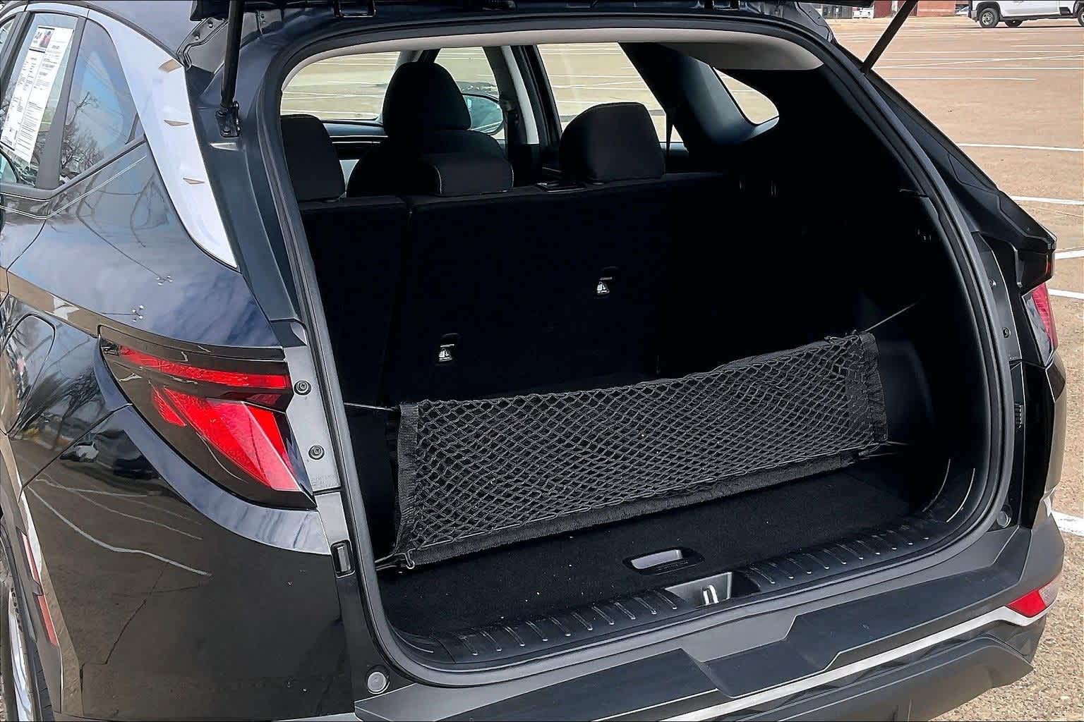 Thumbnail: 2023 Hyundai Tucson - 18