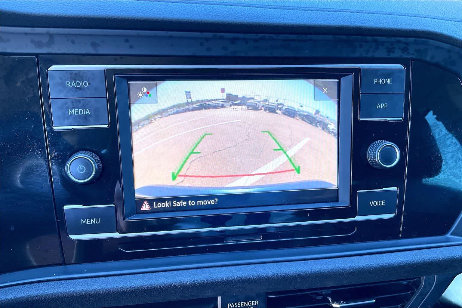 Thumbnail: 2021 Volkswagen Jetta - 25