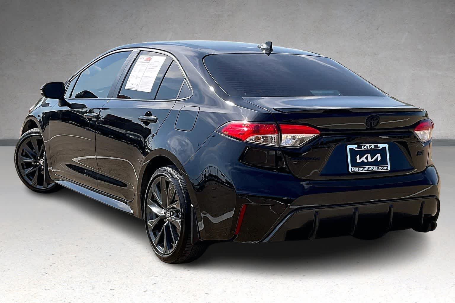 Thumbnail: 2024 Toyota Corolla - 4