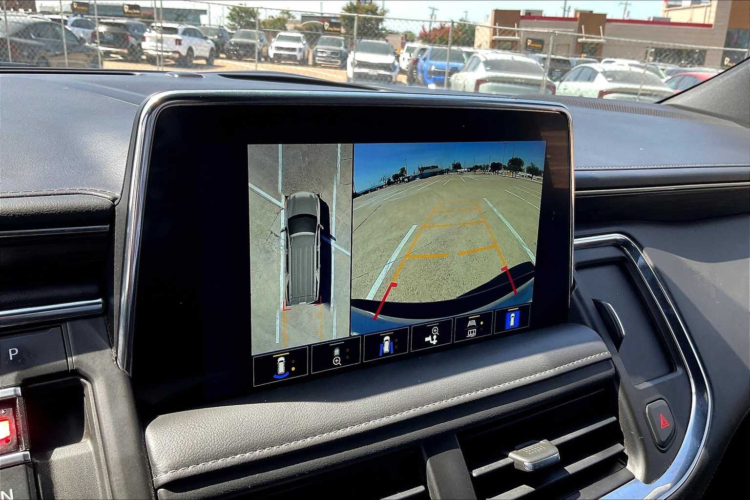 Thumbnail: 2022 Chevrolet Tahoe - 24