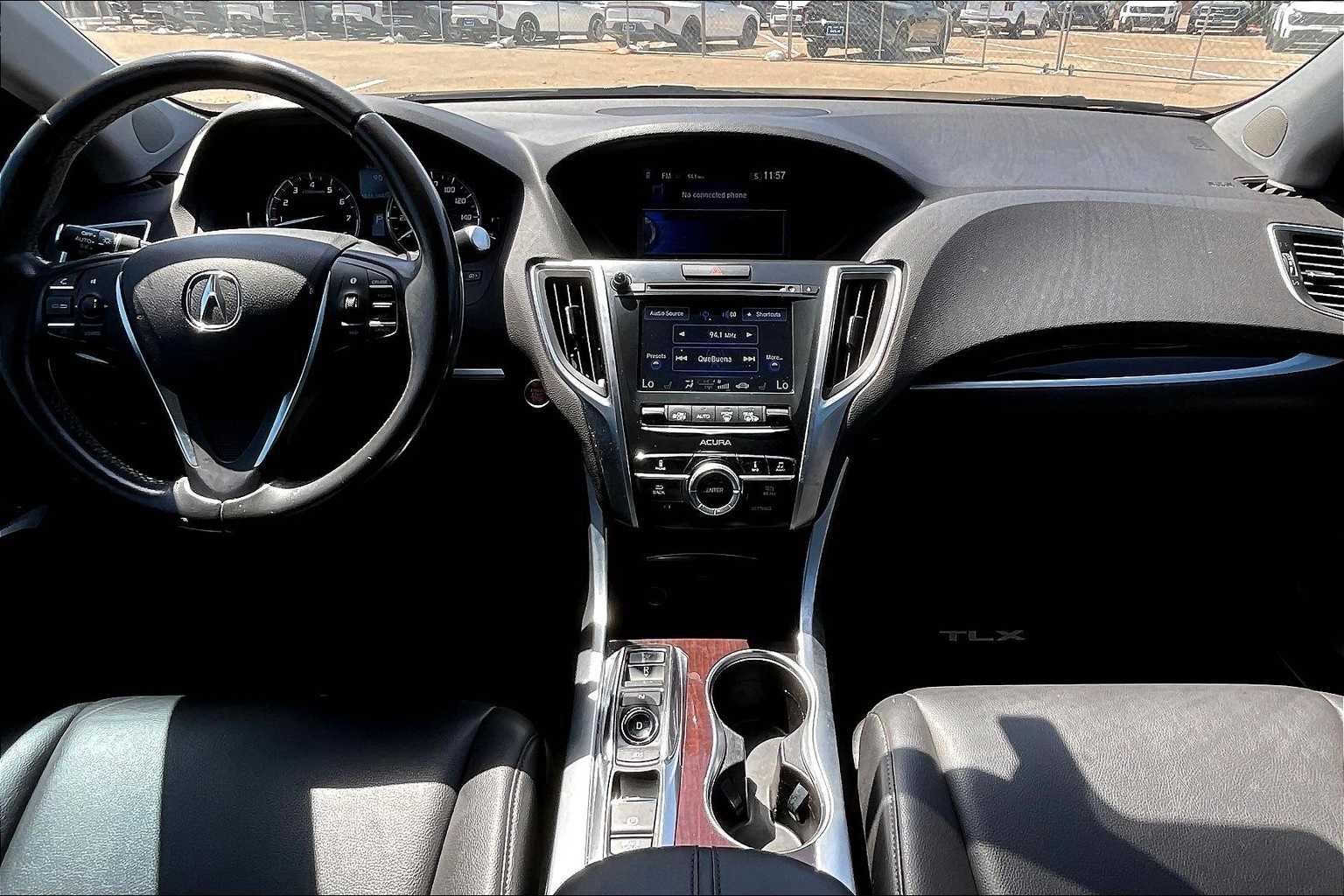 Thumbnail: 2015 Acura TLX - 10