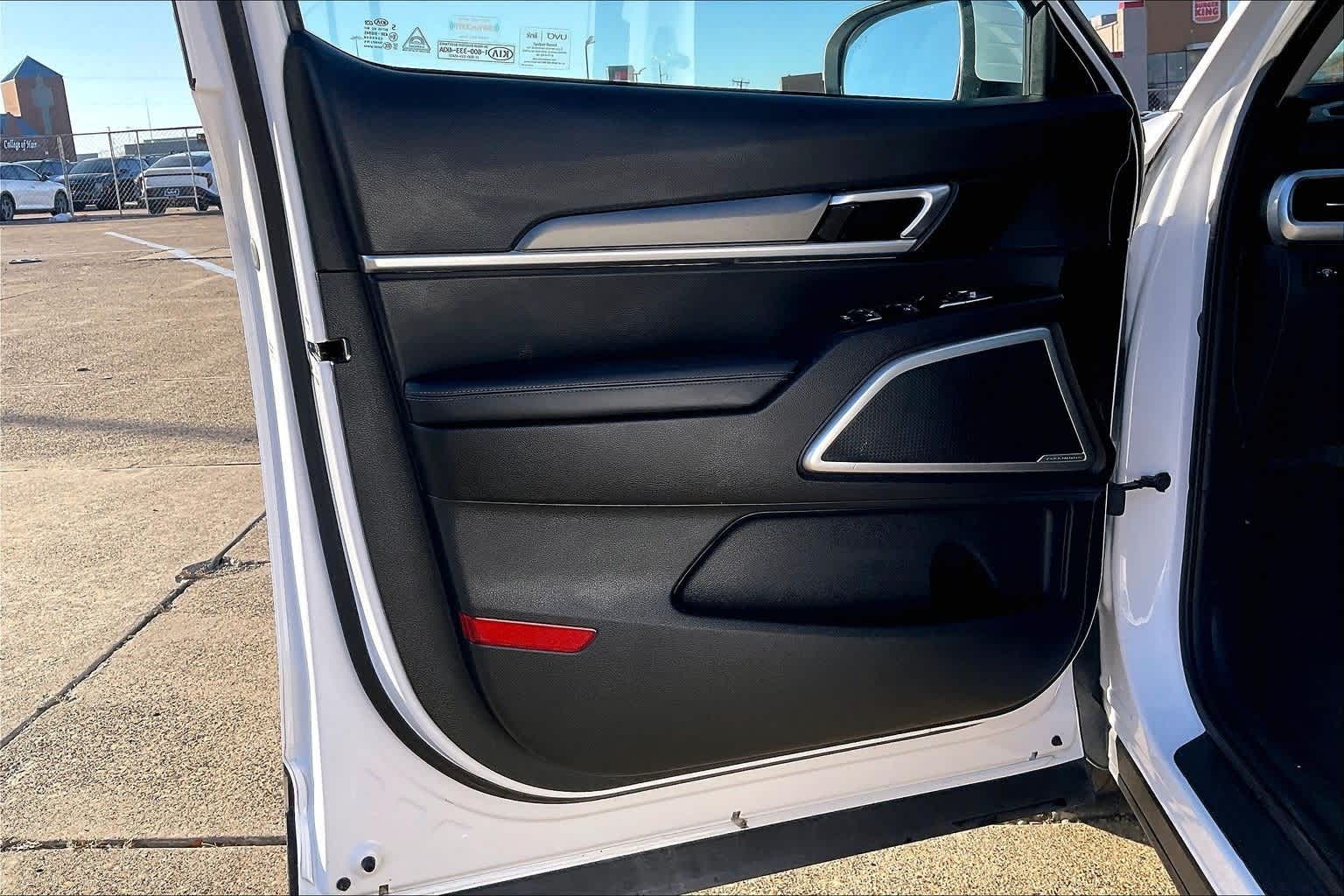 Thumbnail: 2021 Kia Telluride - 27