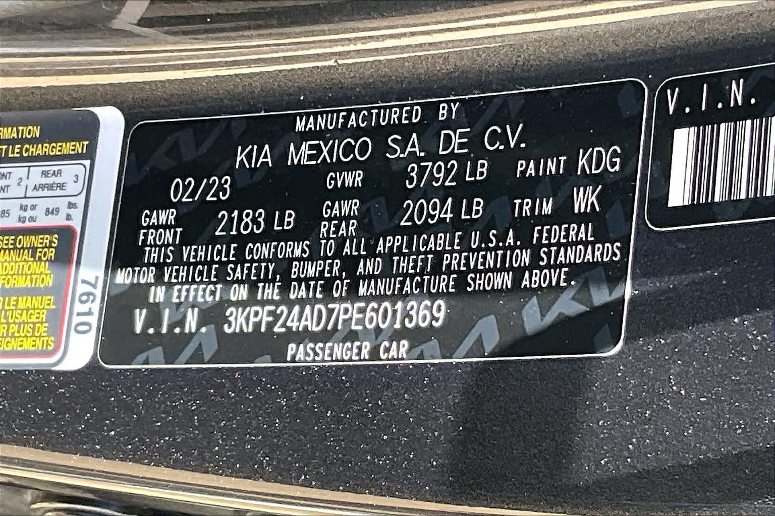 Thumbnail: 2023 Kia Forte - 18
