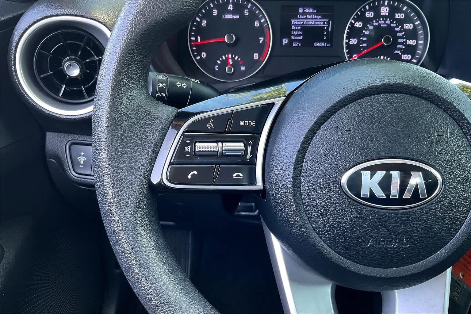 Thumbnail: 2021 Kia Forte - 24