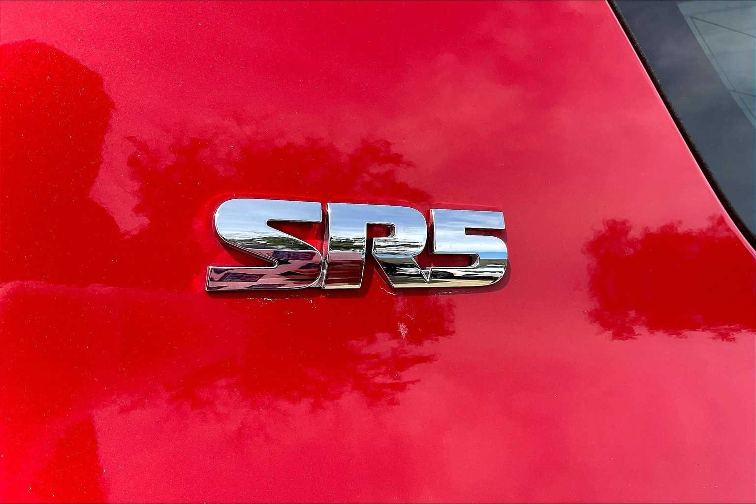 Thumbnail: 2020 Toyota 4Runner - 7