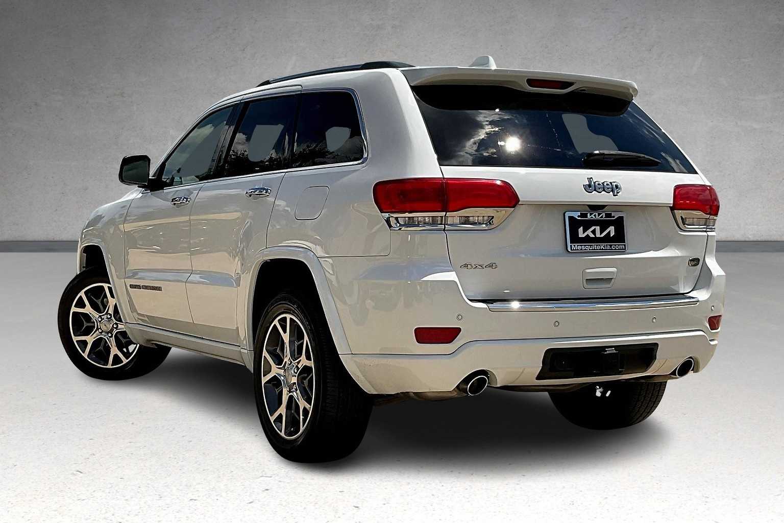 Thumbnail: 2021 Jeep Grand Cherokee - 4