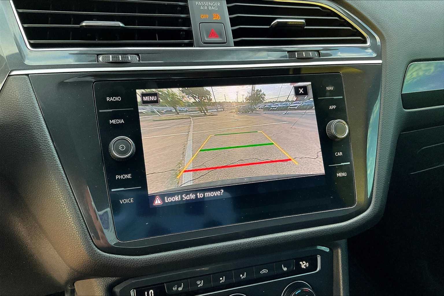 Thumbnail: 2020 Volkswagen Tiguan - 26