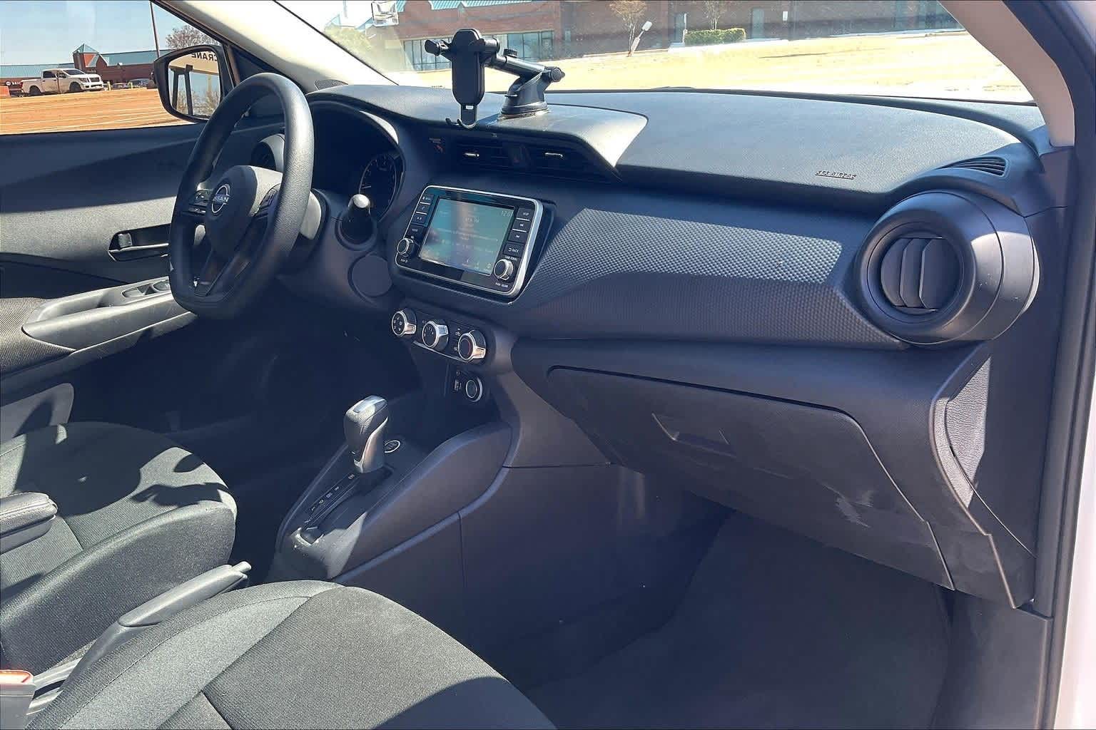 Thumbnail: 2024 Nissan Kicks - 22