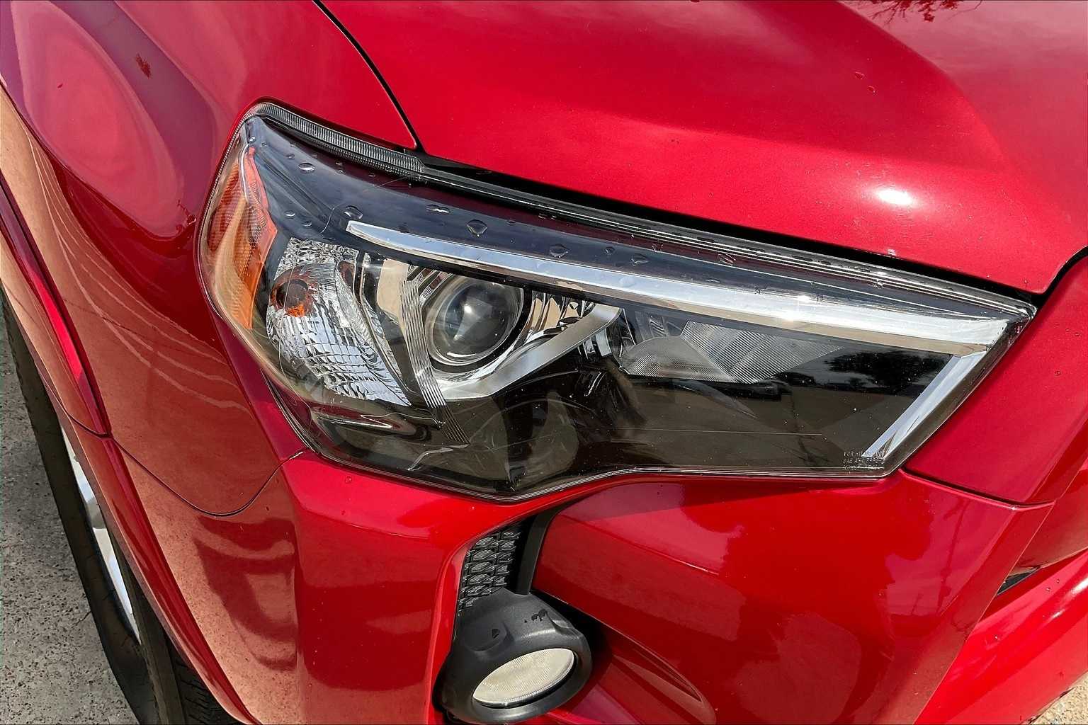 Thumbnail: 2020 Toyota 4Runner - 31