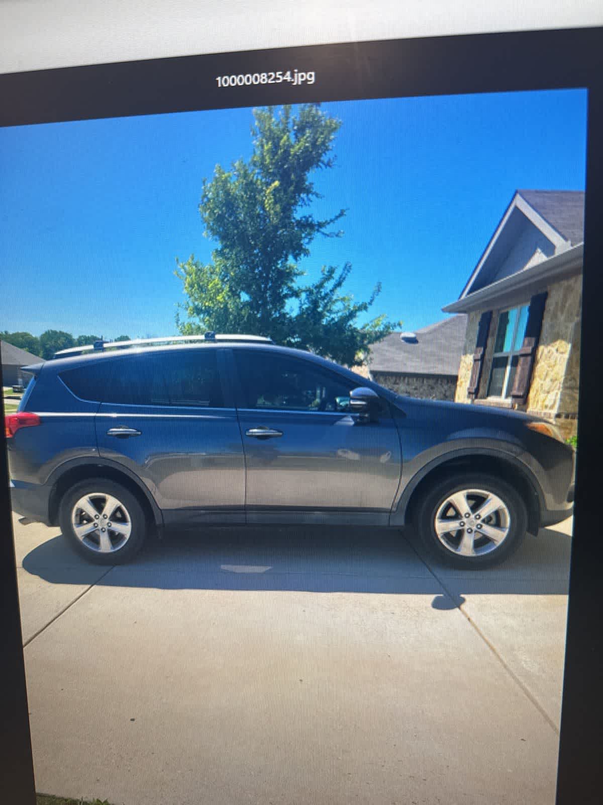 Thumbnail: 2013 Toyota RAV4 - 2