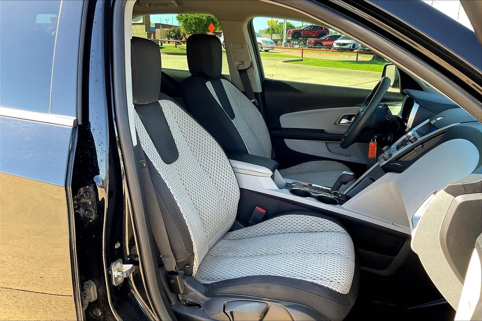 Thumbnail: 2015 Chevrolet Equinox - 13