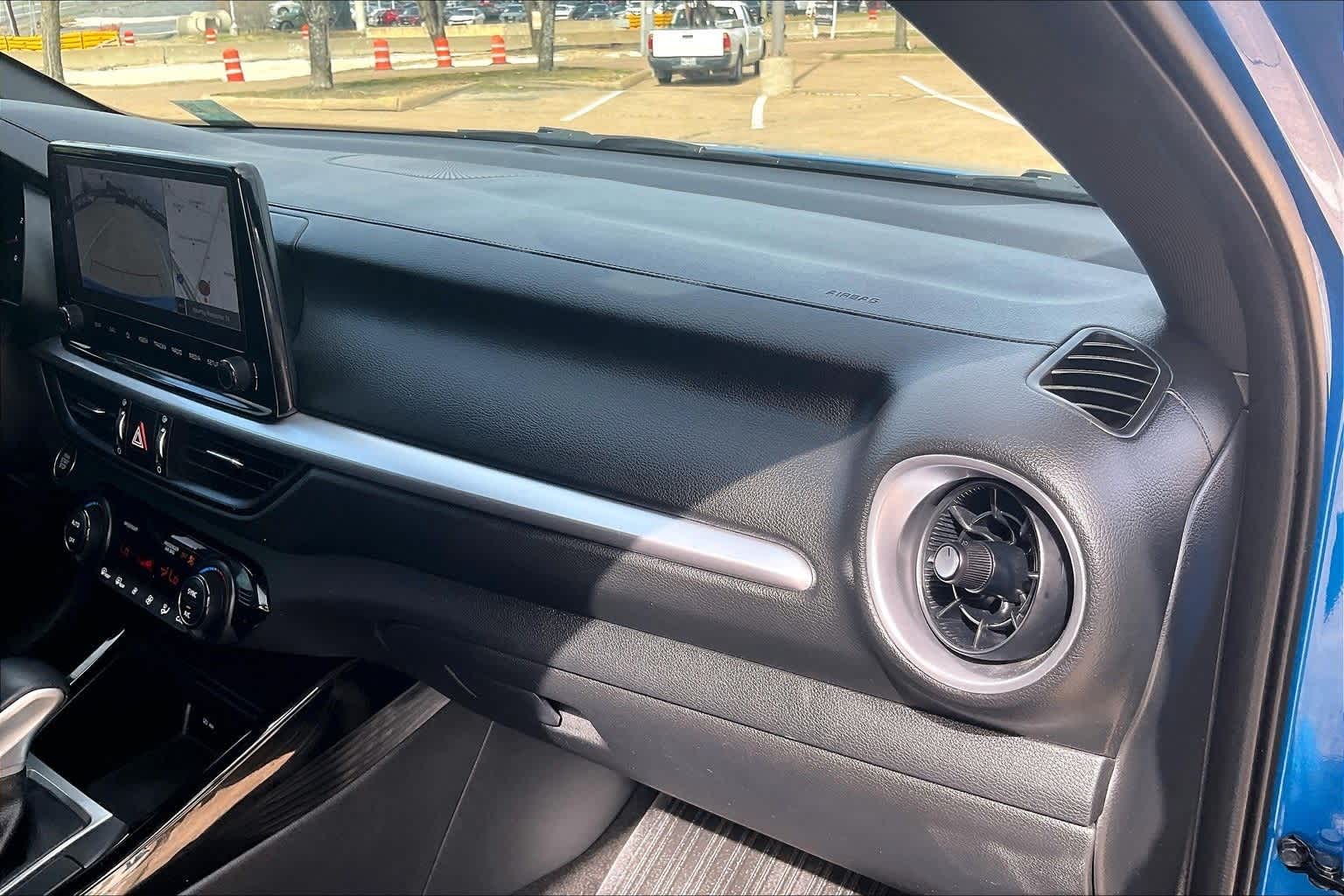 Thumbnail: 2024 Kia Forte - 23