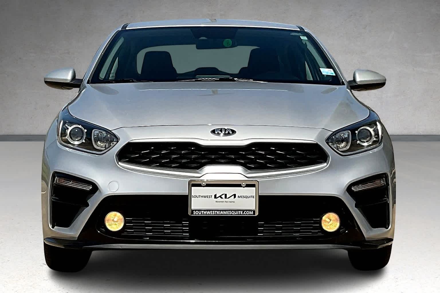 Thumbnail: 2021 Kia Forte - 6