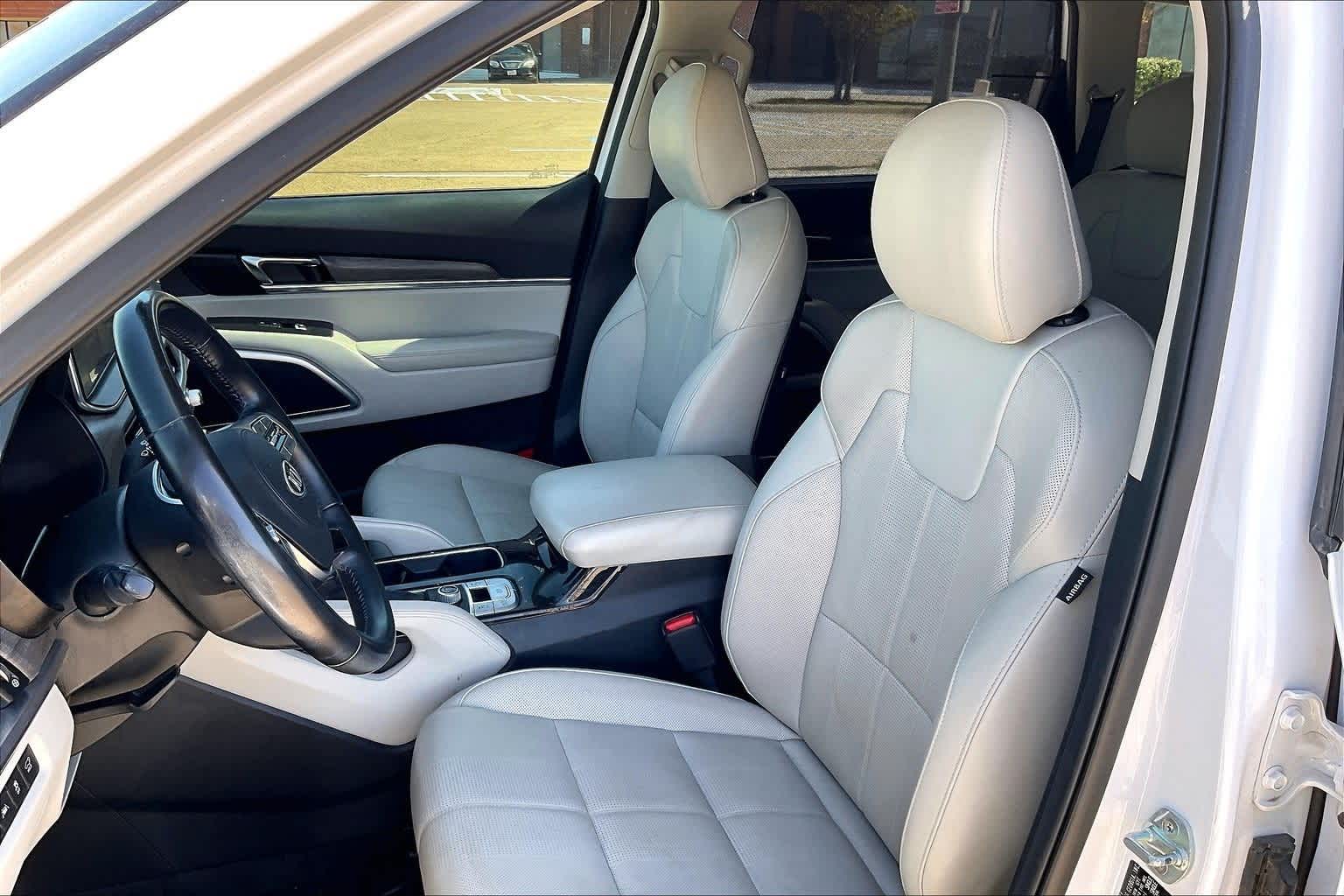 Thumbnail: 2021 Kia Telluride - 11