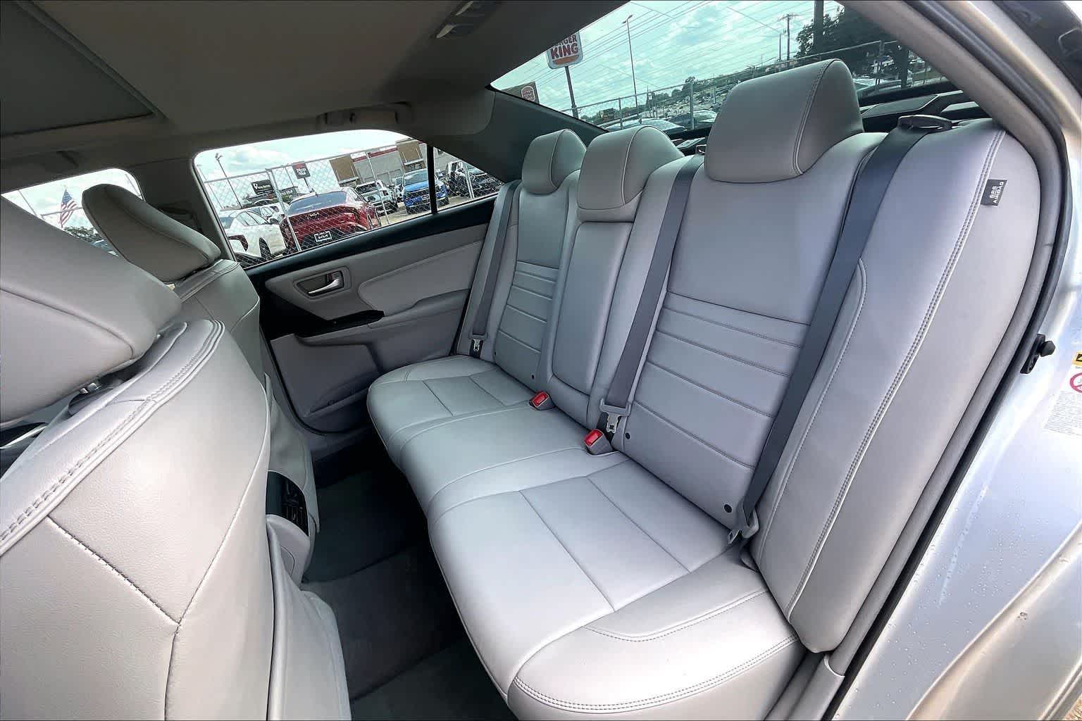 Thumbnail: 2017 Toyota Camry - 28