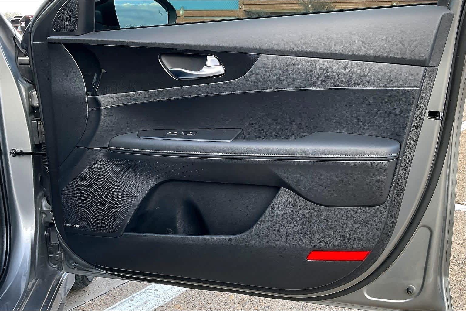 Thumbnail: 2024 Kia Forte - 28