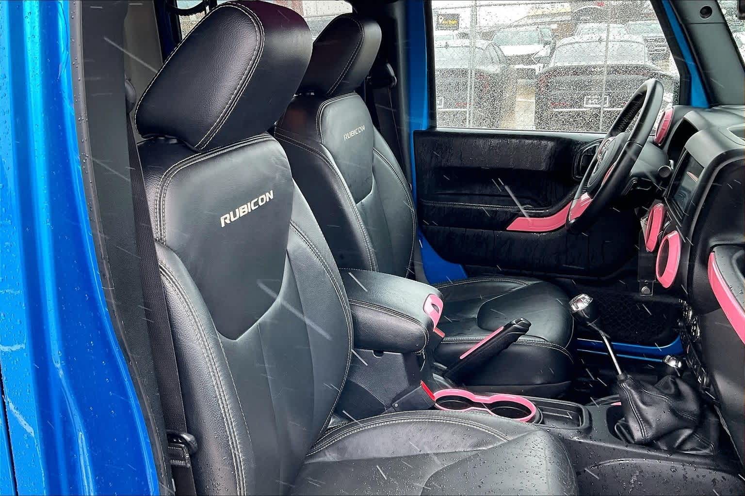 Thumbnail: 2016 Jeep Wrangler - 12