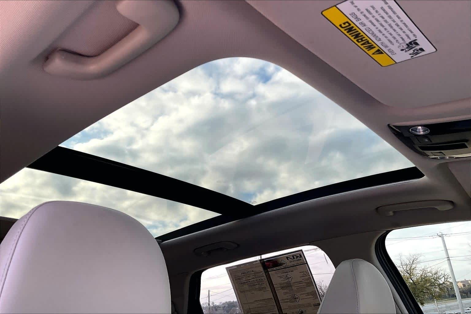 Thumbnail: 2025 Kia Sorento - 28