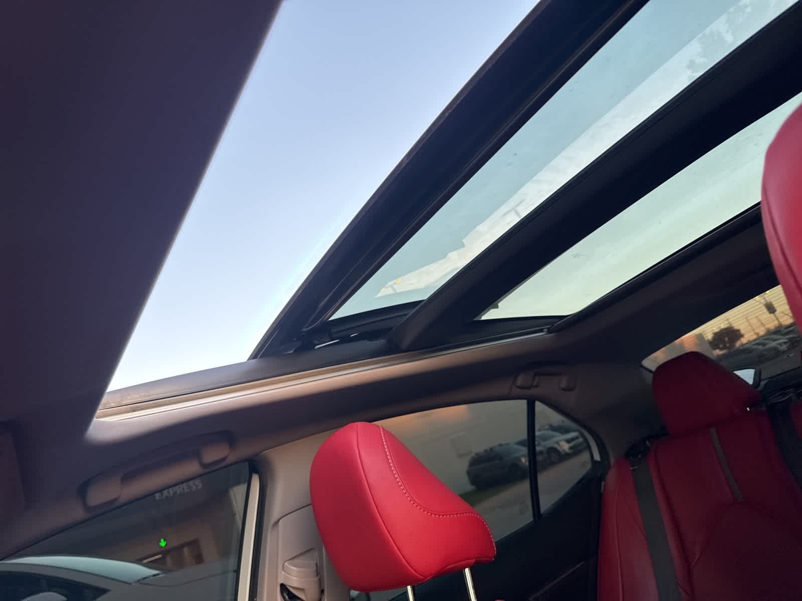 Thumbnail: 2019 Toyota Camry - 7