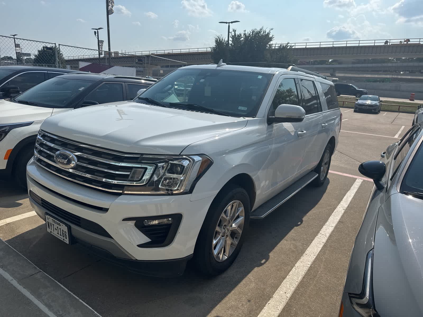 Thumbnail: 2020 Ford Expedition MAX - 3