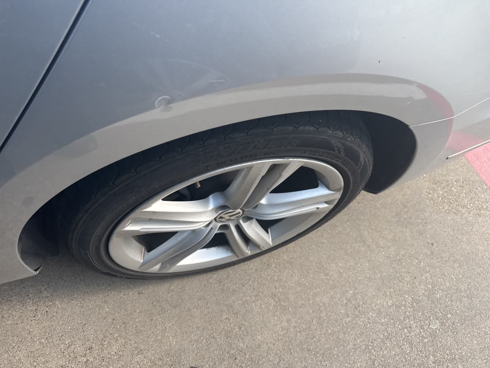Thumbnail: 2019 Volkswagen Passat - 2