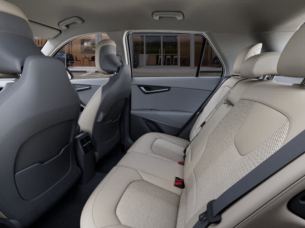 Thumbnail: 2025 Kia Niro - 18