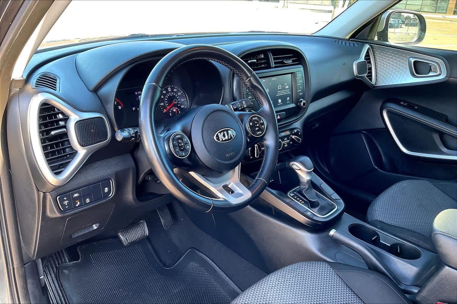 Thumbnail: 2021 Kia Soul - 2