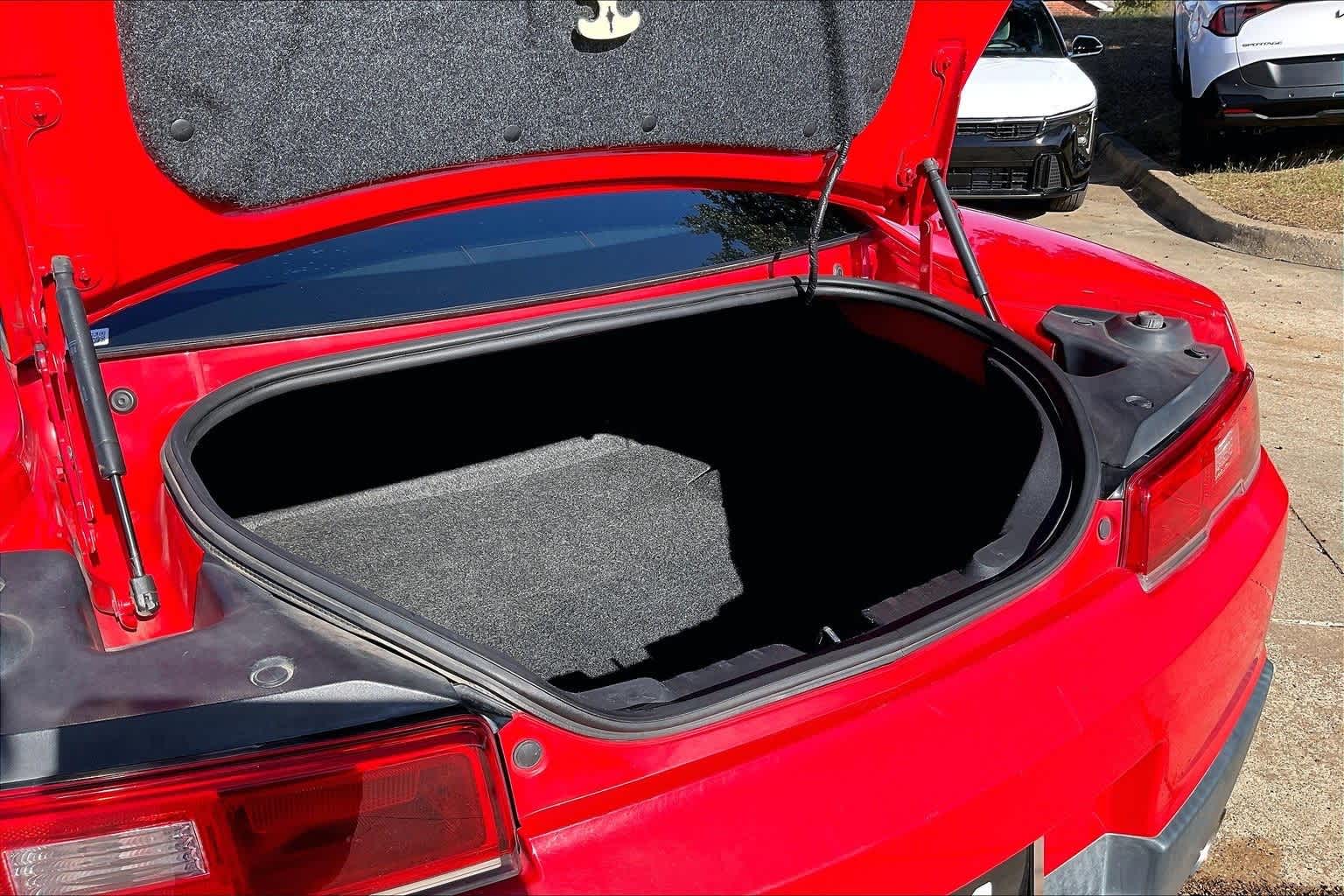 Thumbnail: 2015 Chevrolet Camaro - 16