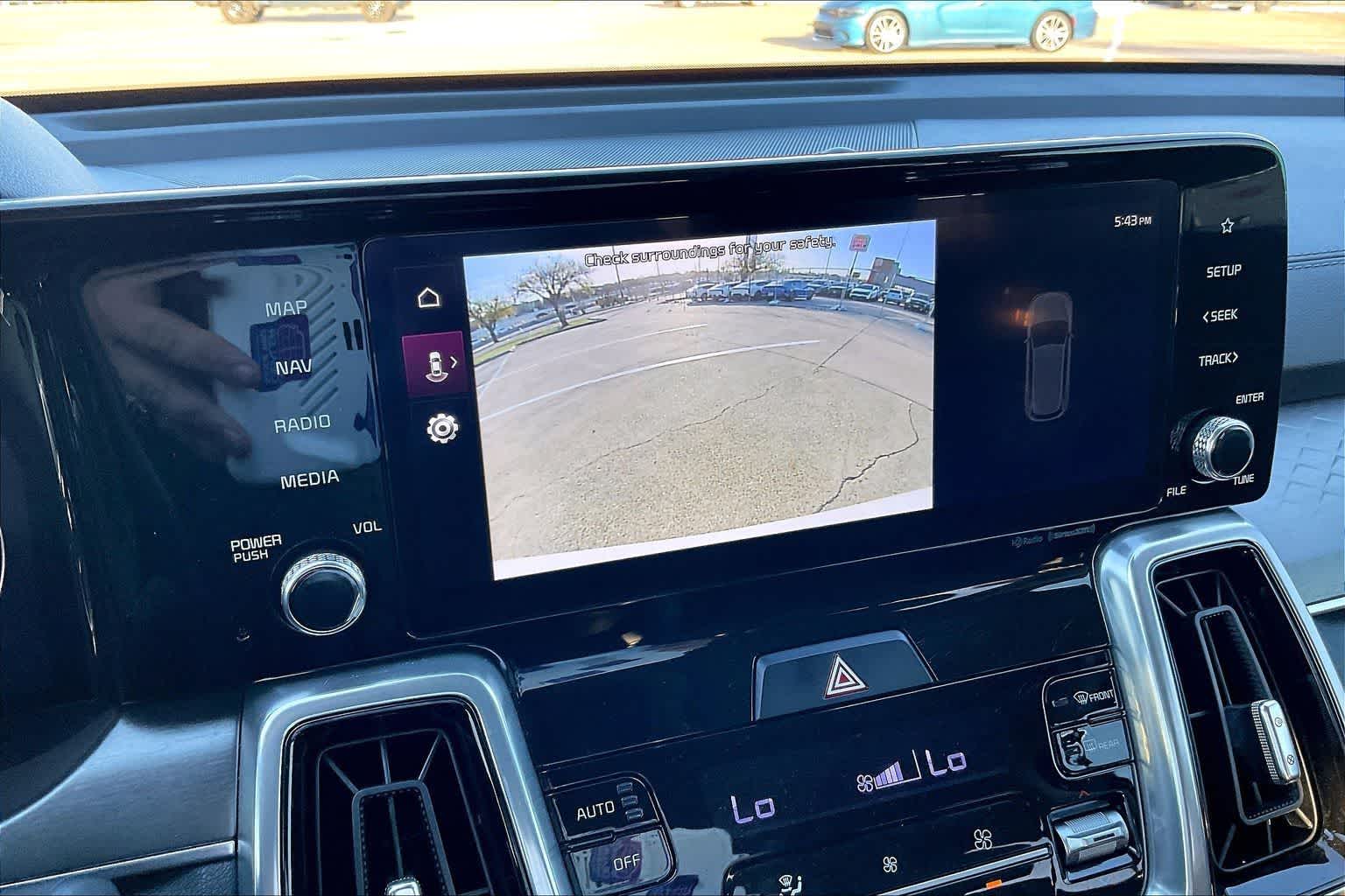 Thumbnail: 2023 Kia Sorento - 26