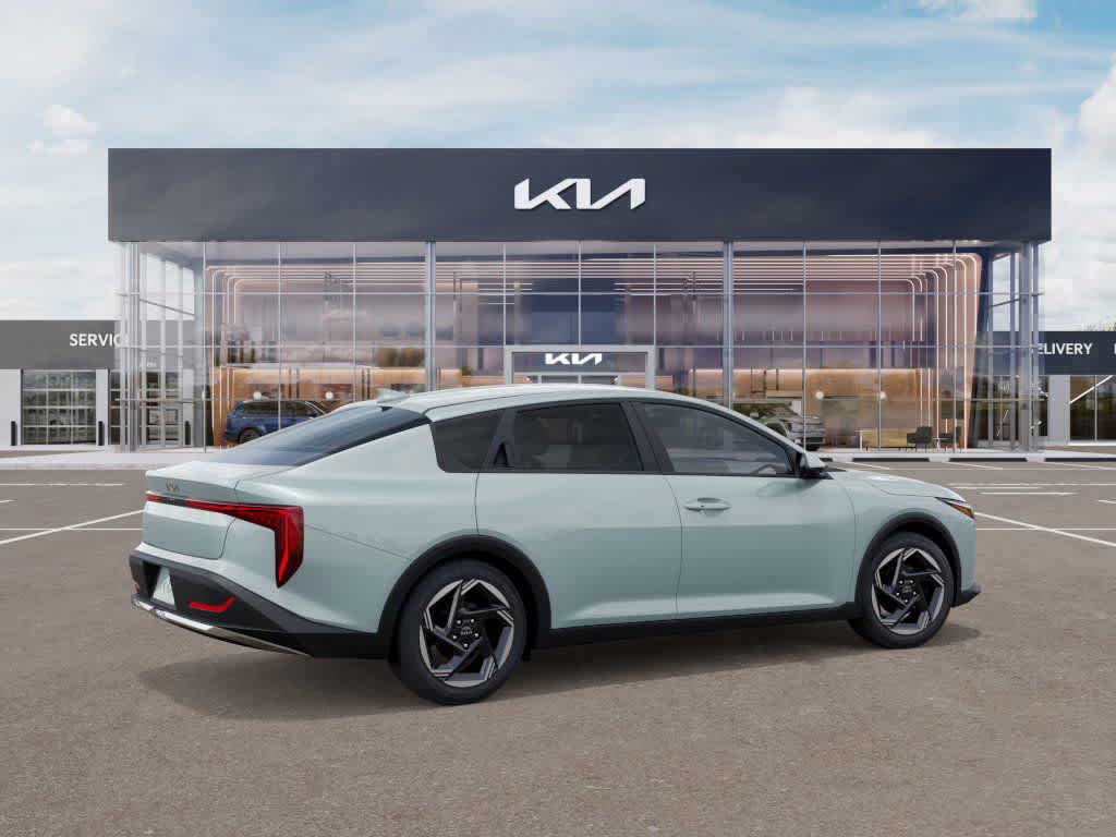 Thumbnail: 2026 Kia K4 - 6