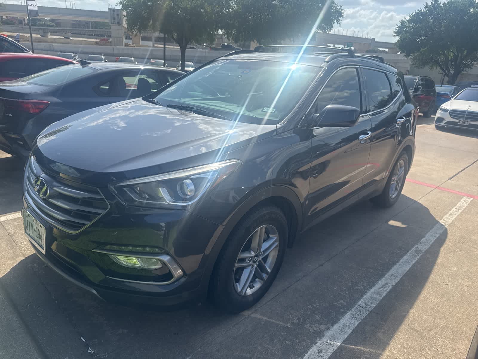 Thumbnail: 2017 Hyundai Santa Fe - 2