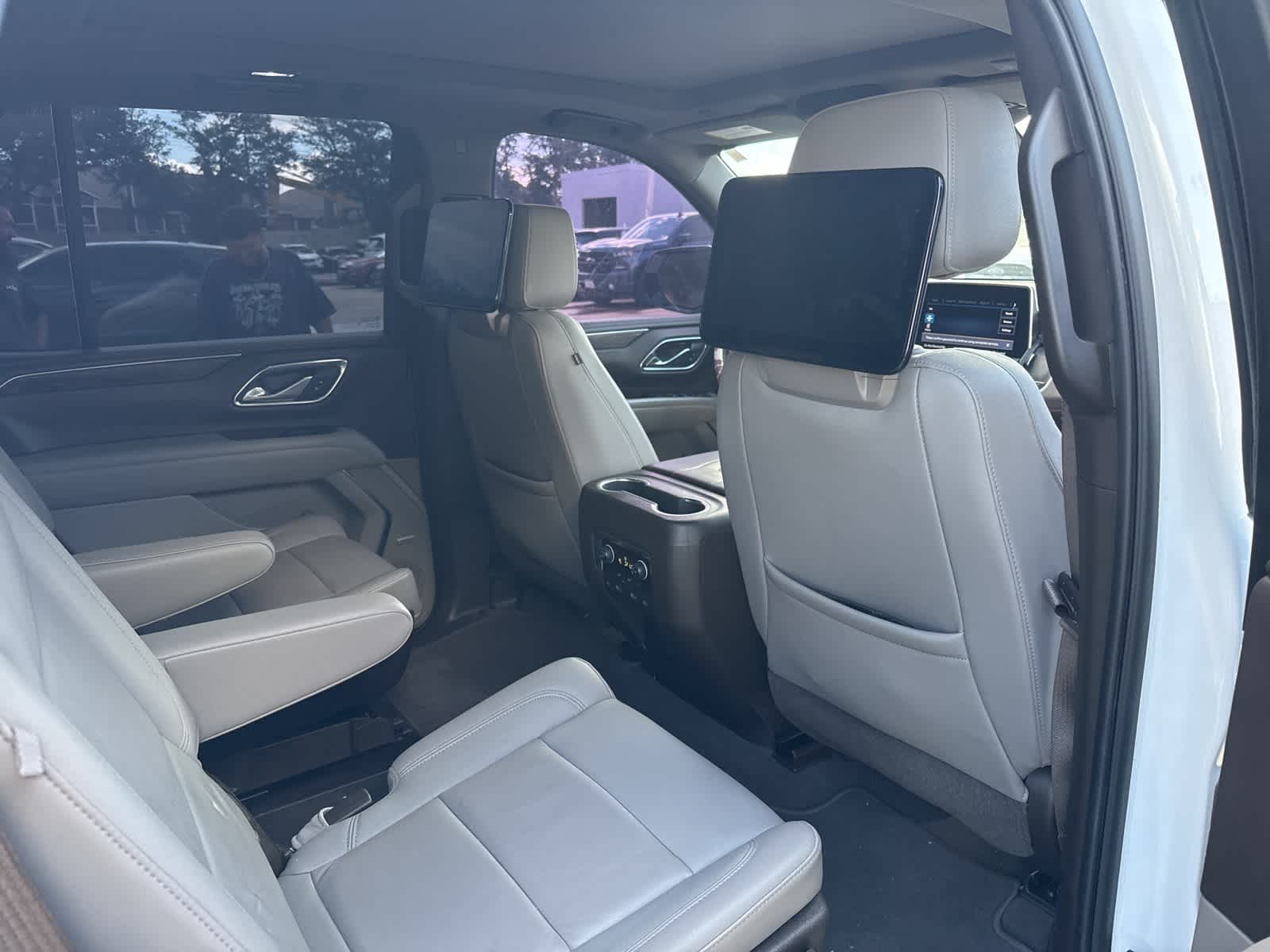 Thumbnail: 2021 Chevrolet Tahoe - 6