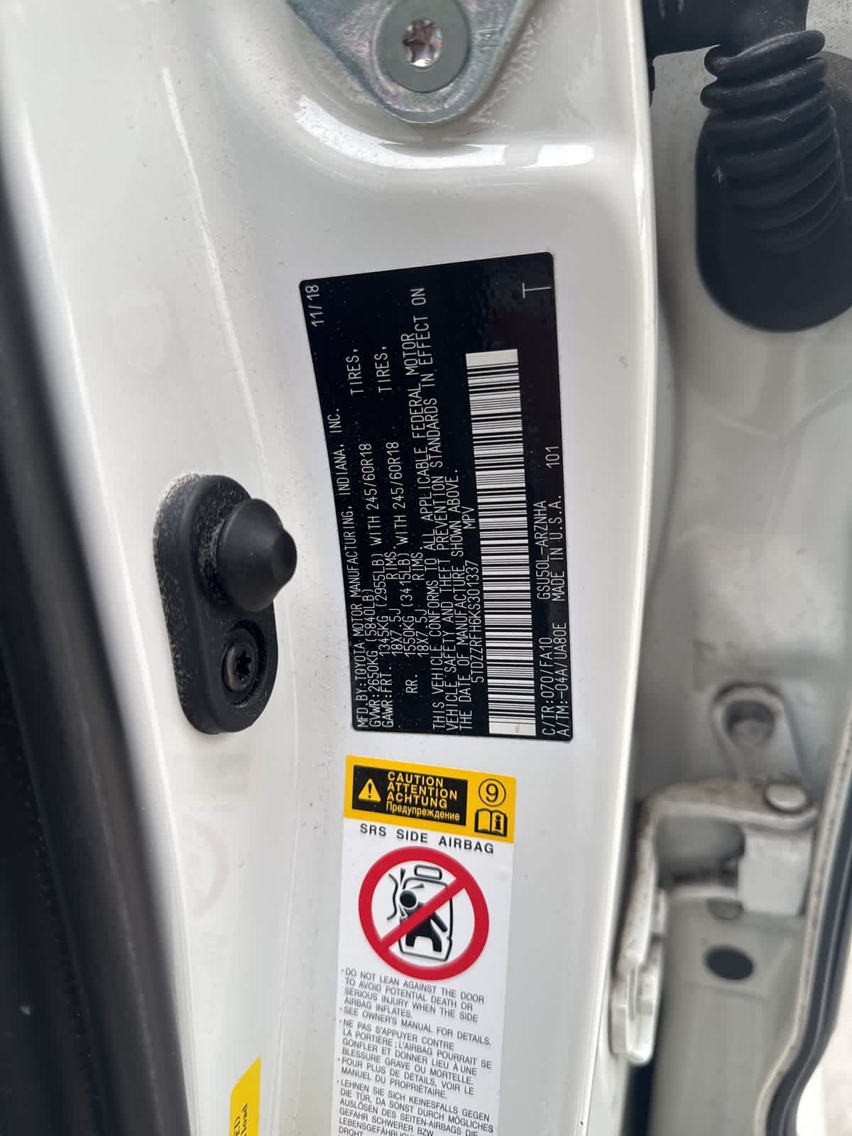 Thumbnail: 2019 Toyota Highlander - 19