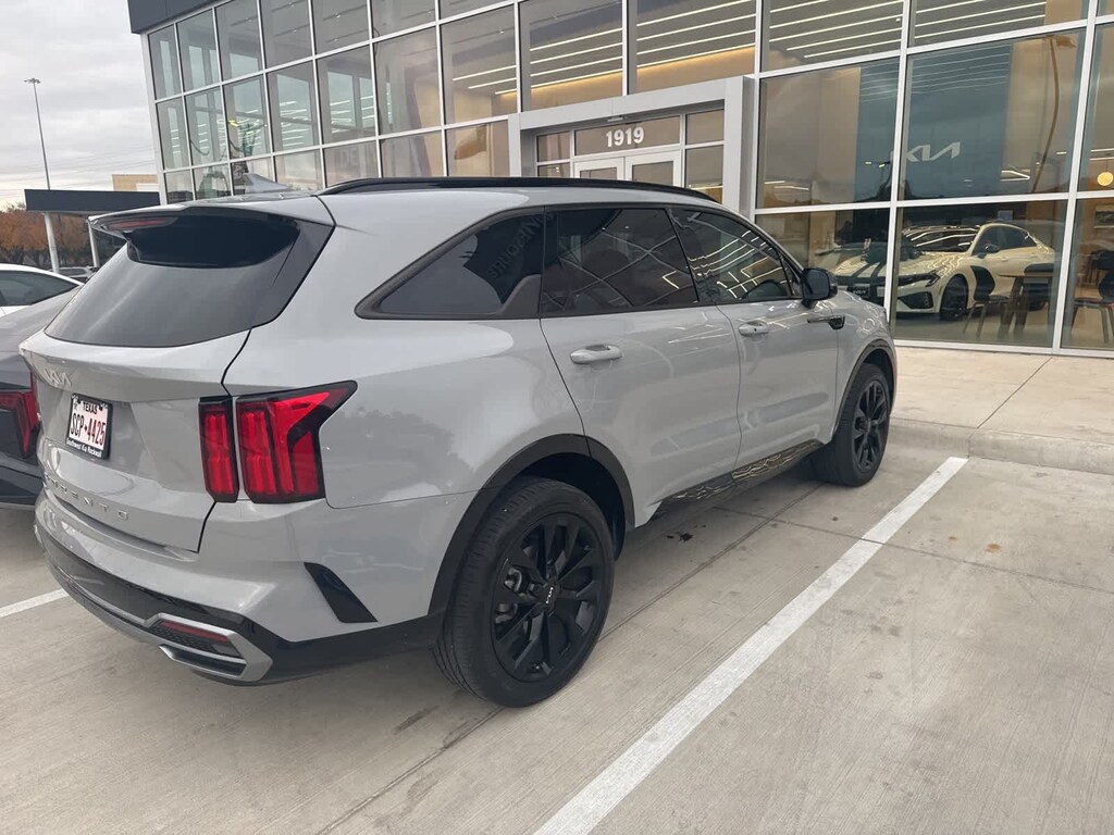 Certified 2022 Kia Sorento SX SUV