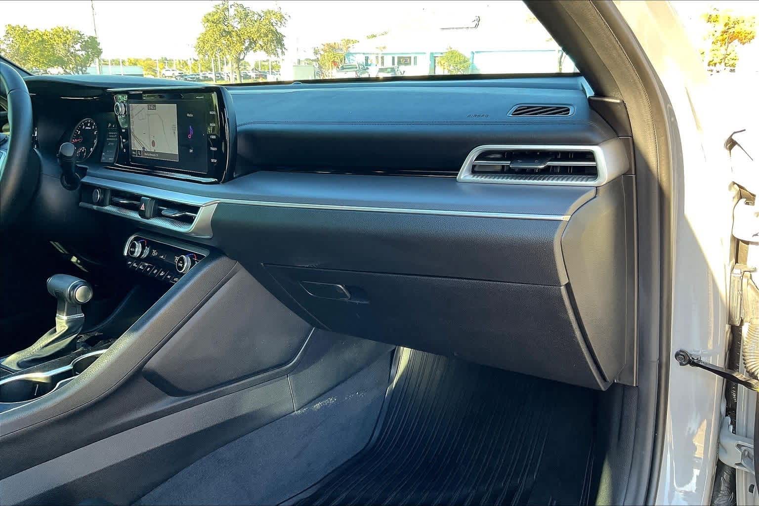 Thumbnail: 2024 Kia K5 - 23