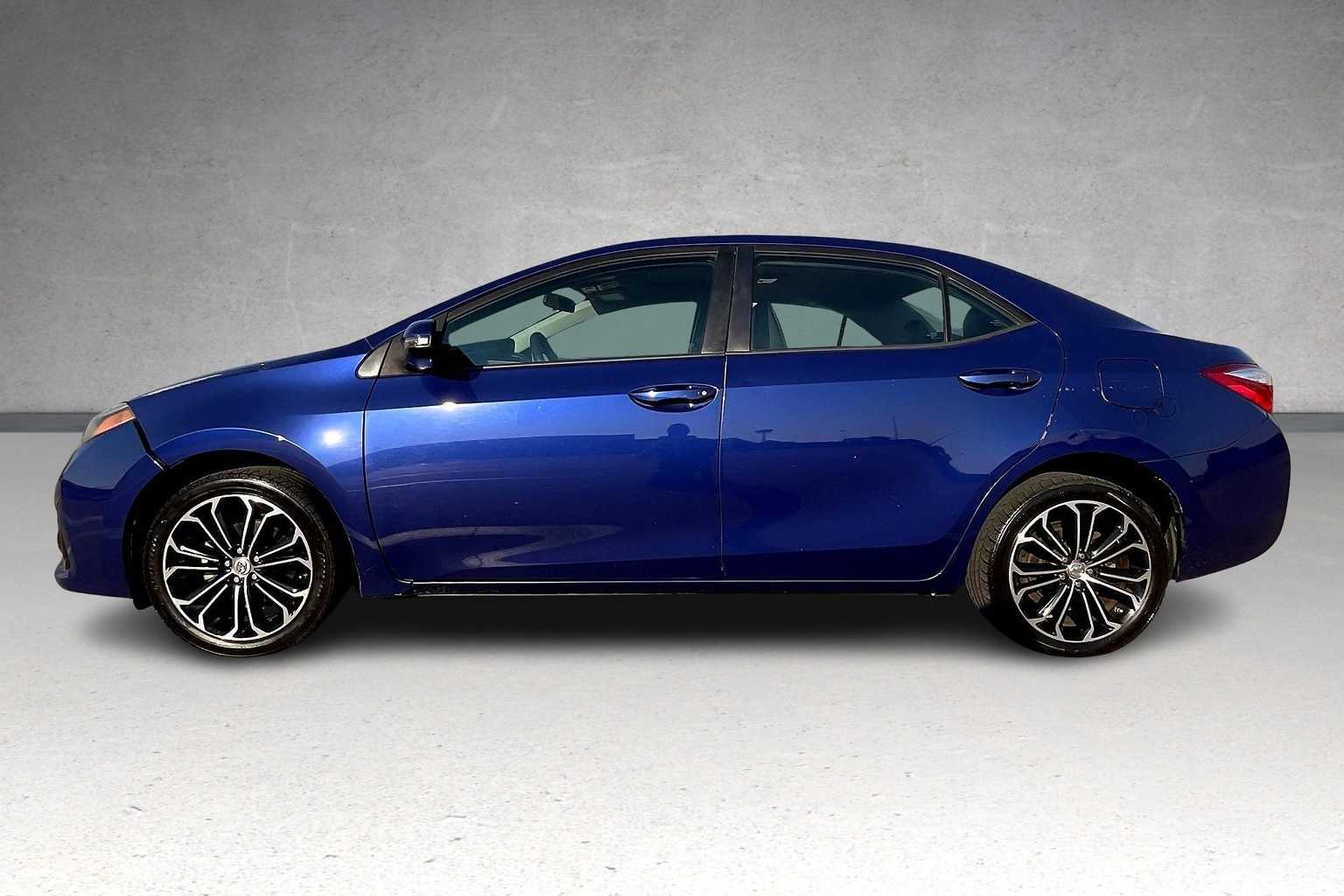 Thumbnail: 2014 Toyota Corolla - 3