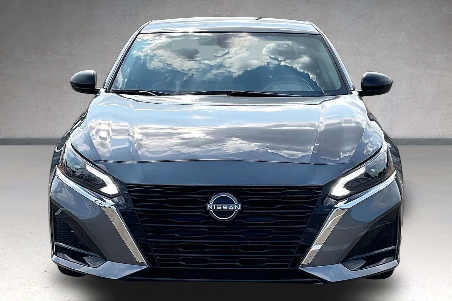 Thumbnail: 2025 Nissan Altima - 5