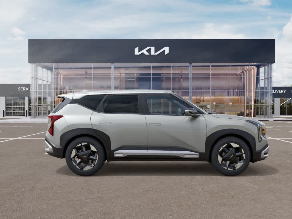 Thumbnail: 2027 Kia Seltos - 7