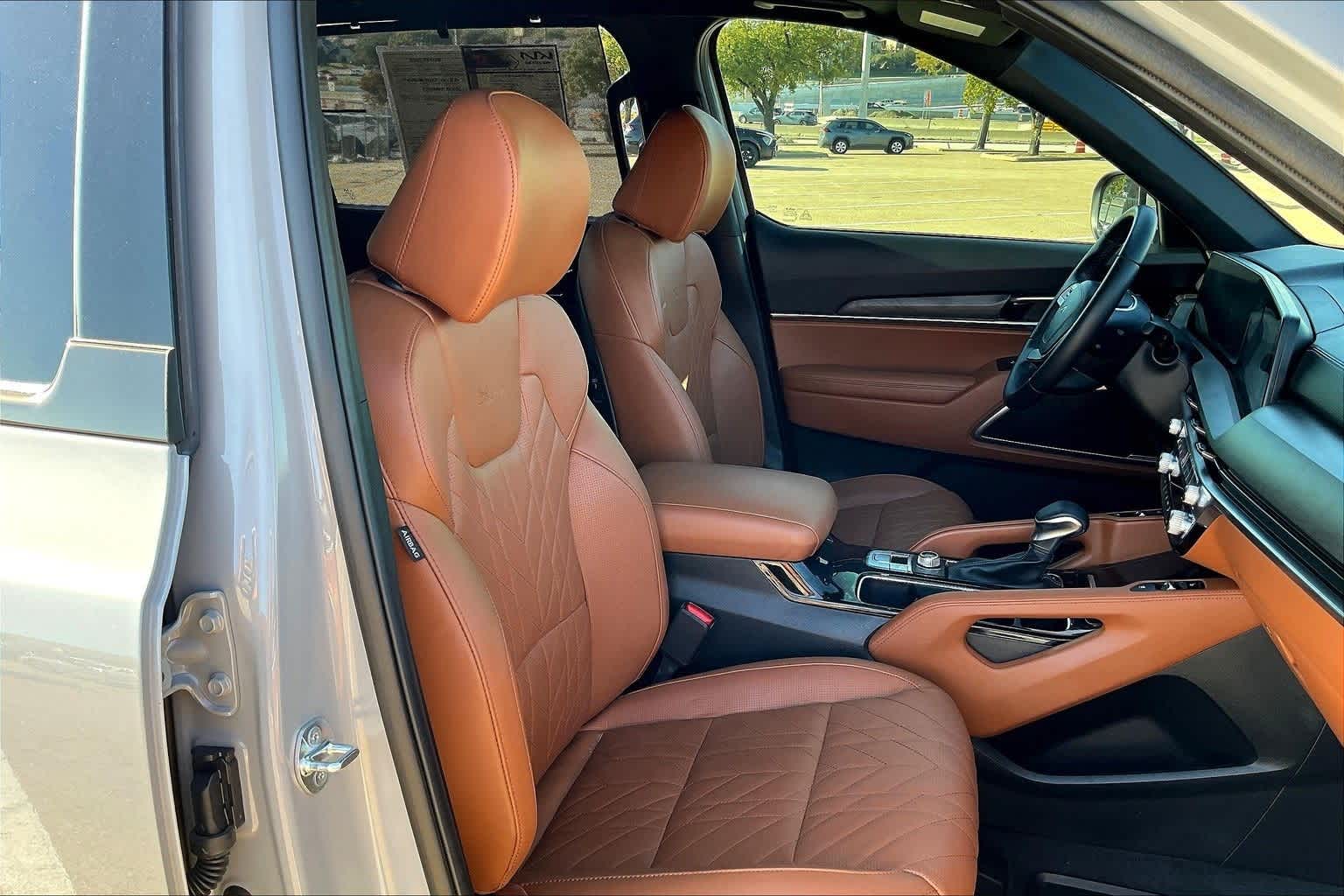 Thumbnail: 2025 Kia Telluride - 13